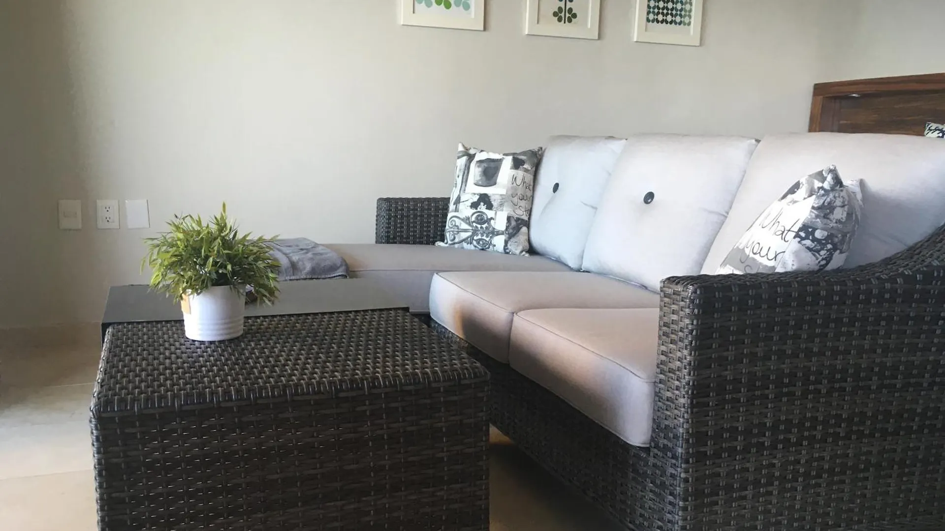 ****  Hotel Los Tules Puerto Vallarta México